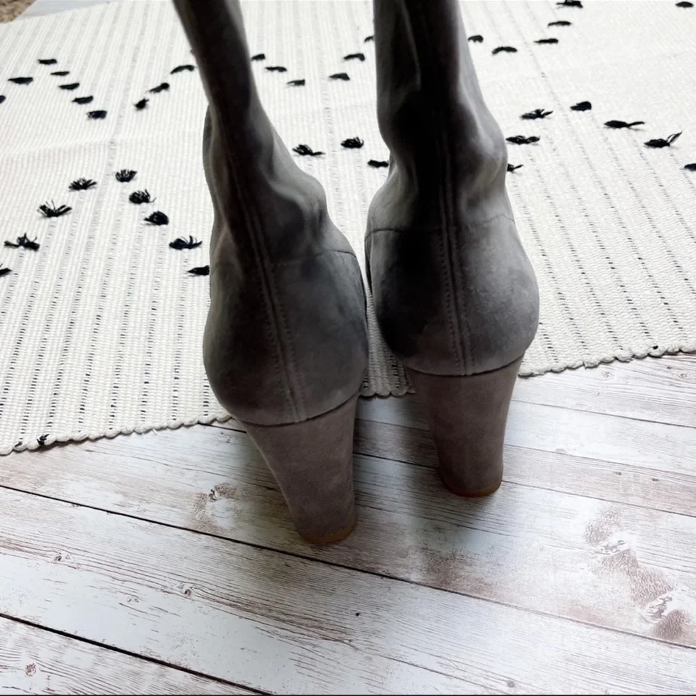 Stuart Weitzman Highland Over The Knee Boot Suede Grey Taupe Size 9 NWT